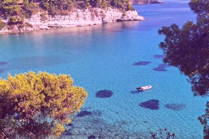 Isabella, 28 — Escort in Peristera, Greece