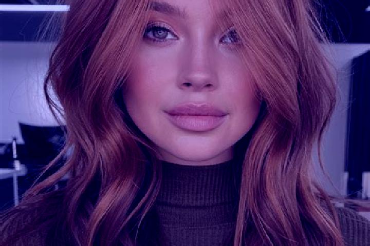 Isabella, 29, a auburn hazel-eyed slavic companion based in Verdello. Offering Massage, Travel Companion. Available for incall and outcall, day and evening d...