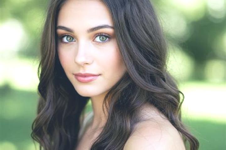 Isabella, 29, a black hazel-eyed mediterranean companion based in Bretignolles. Offering Couples, CIM, Party Girl. Available for incall and outcall, overnigh...