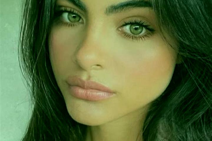 Isabella, 29, a blonde dark-eyed indian companion based in Tauxigny. Offering 69, Duos, Striptease, Couples. Available for incall and outcall, overnight book...