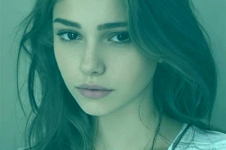 Isabella, 29, a chestnut grey-eyed slavic companion based in An Thi. Offering Overnight, Fetish, A-Level. Available for incall and outcall, day and evening d...