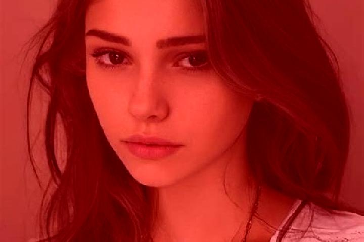 Isabella, 29, a chestnut hazel-eyed slavic companion based in Vyazovaya. Offering Roleplay, Overnight, GFE, Prostate Massage. Available for incall and outcal...