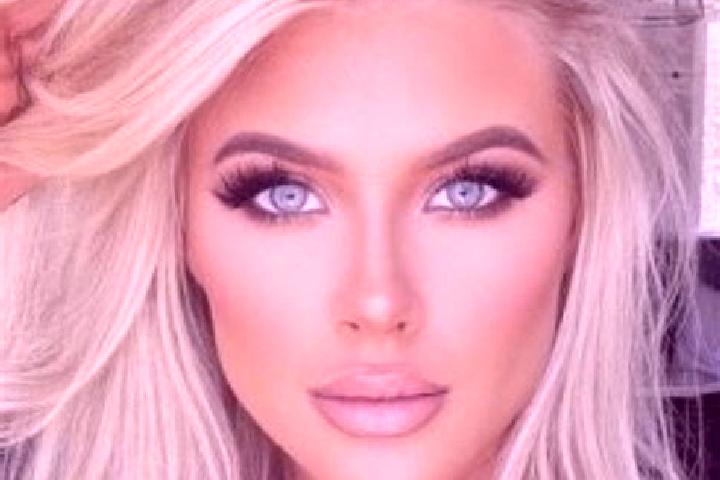 Isabella, 29, a platinum blonde hazel-eyed caribbean companion based in Waimate North. Offering A-Level, Deep French Kissing, Couples. Available for incall a...
