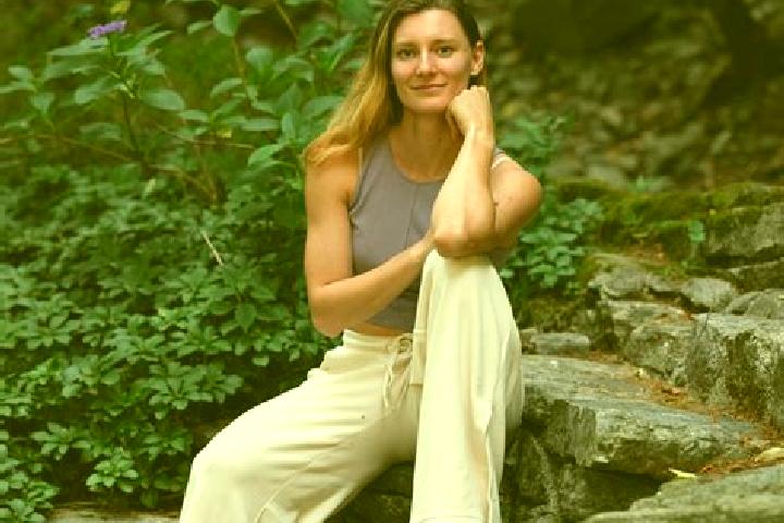 Isabella, 29 — Escort in Avegno, Switzerland