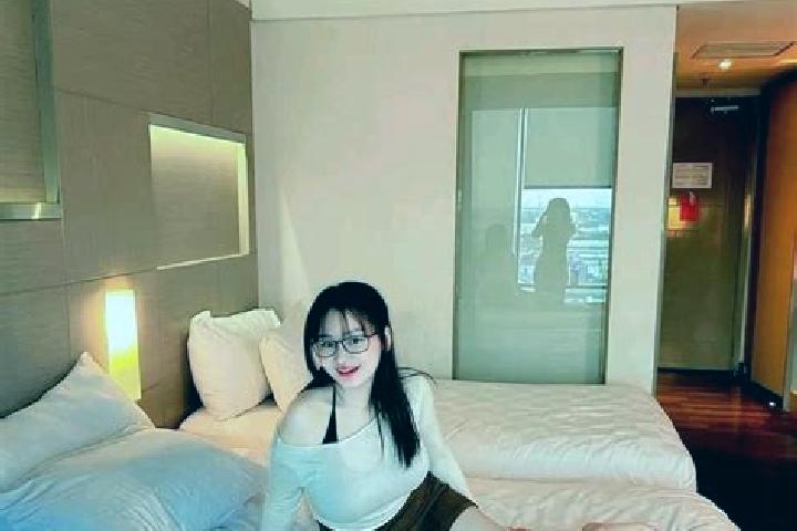 Isabella, 29 — Escort in Hulan Ergi, China