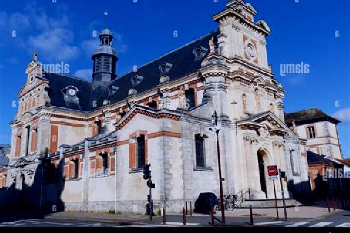 Isabella, 29 — Escort in Jarnac-Champagne, France