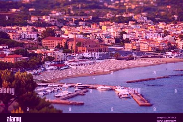 Isabella, 29 — Escort in Scauri, Italy