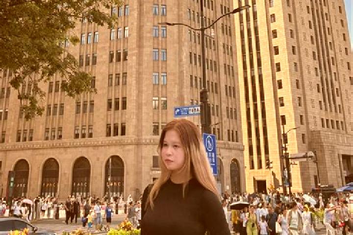 Isabella, 29 — Escort in Shenjiamen, China