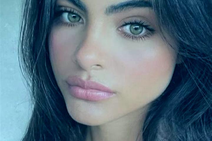 Isabella, 30, a black hazel-eyed european companion based in Kokyar. Offering BDSM, Travel Companion, 69. Available for incall and outcall, overnight booking...