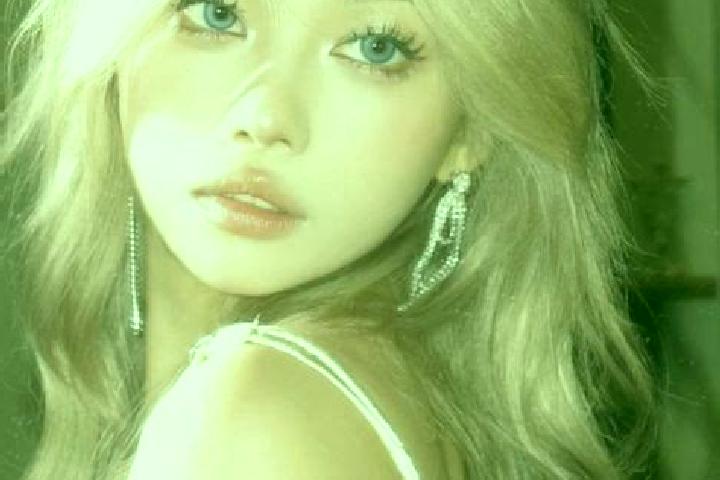 Isabella, 30, a dark blonde blue-eyed asian companion based in Janub as Surrah. Offering A-Level, 69, Couples, Party Girl. Available for incall and outcall, ...