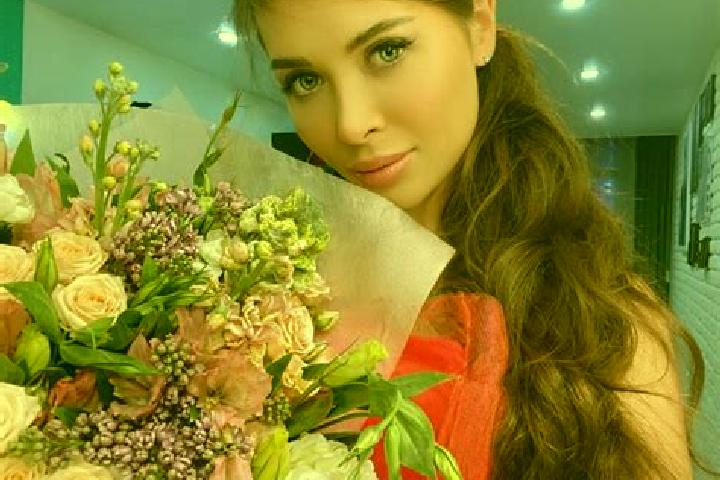 Isabella, 30, a red blue-eyed asian companion based in Castelnovo. Offering Deep French Kissing, Girlfriend Experience, OWO. Available for incall and outcall...