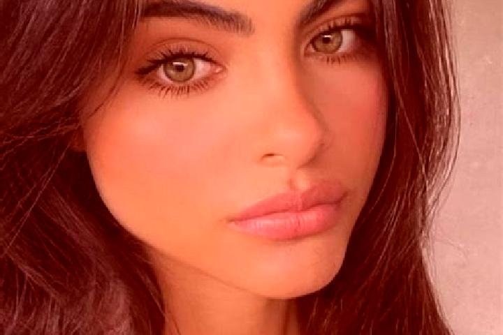 Isabella, 30, a red dark-eyed indian companion based in Kyomendao. Offering Tantra, Erotic Massage, Duos. Available for incall and outcall, overnight booking...