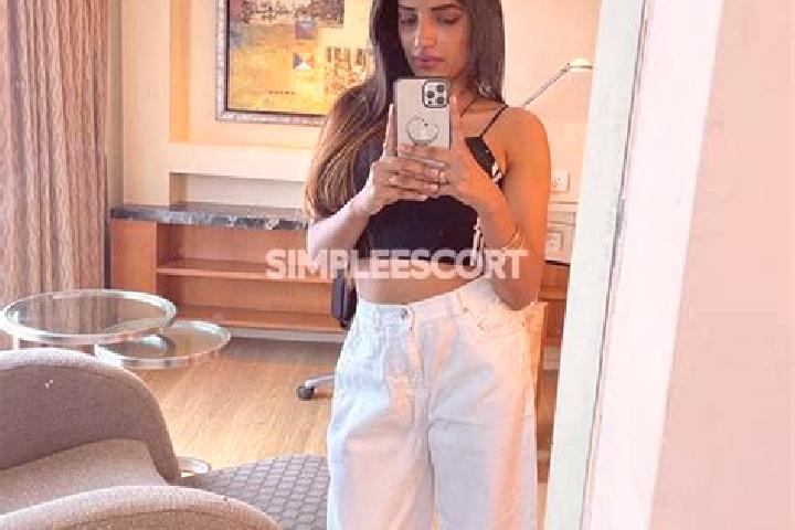 Isabella, 30 — Escort in Green Spring, United States