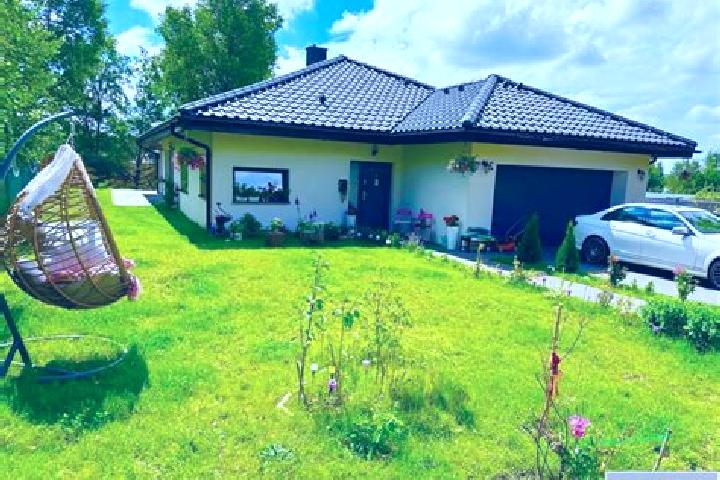 Isabella, 30 — Escort in Lipusz, Poland