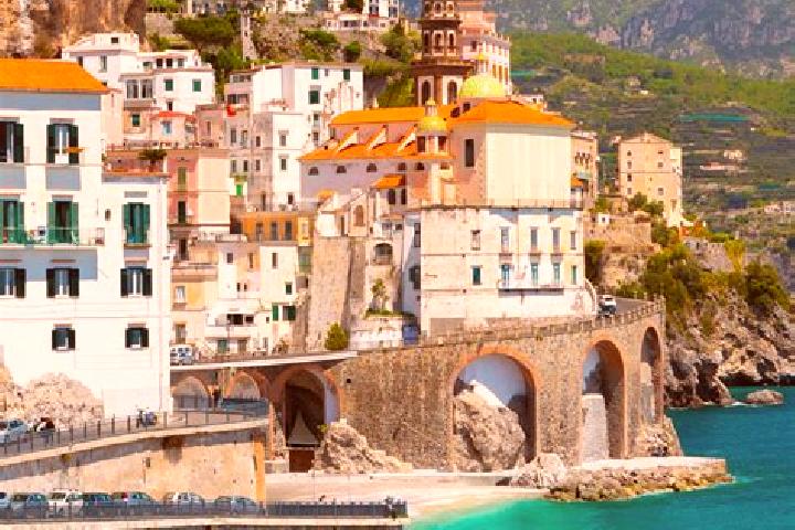 Isabella, 30 — Escort in Riano, Italy