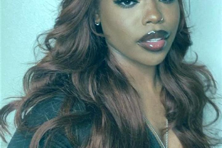 Isabella, 31, a auburn amber-eyed ebony companion based in Muang Sing. Offering Tantra, BDSM, Duos. Available for incall and outcall, day and evening dates.