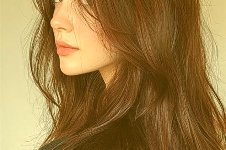 Isabella, 31, a auburn brown-eyed asian companion based in Kampung Perak. Offering Striptease, Party Girl, Couples, Fetish, Duos. Available for incall and ou...