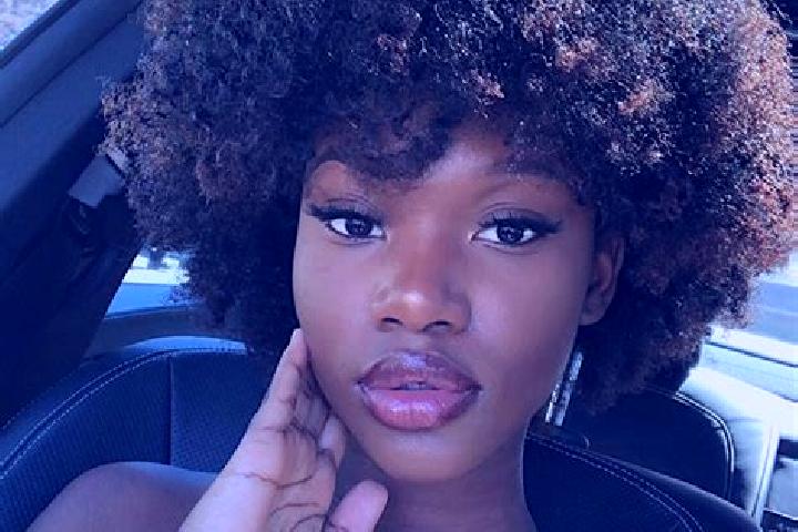 Isabella, 31, a black dark-eyed ebony companion based in Zacate Colorado Primero (El Moral). Offering Erotic Massage, Domination, Girlfriend Experience, Mass...