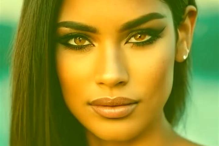 Isabella, 31, a dark blonde amber-eyed latina companion based in Aberdeen. Offering Overnight, Couples, BDSM. Available for incall and outcall, overnight boo...