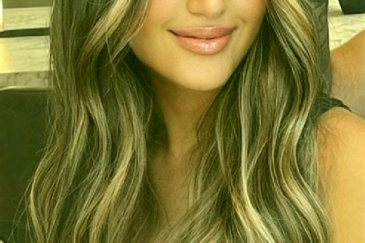 Isabella, 31, a dark blonde brown-eyed caucasian companion based in Balakliya. Offering Dinner Date, Tantra, Fetish, Erotic Massage. Available for incall and...