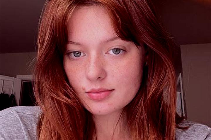 Isabella, 31, a red grey-eyed mixed companion based in Pilczyce. Offering Roleplay, Fetish. Available for incall and outcall, day and evening dates.
