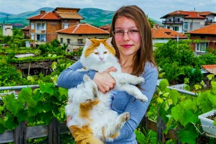 Isabella, 31 — Escort in Krichim, Bulgaria
