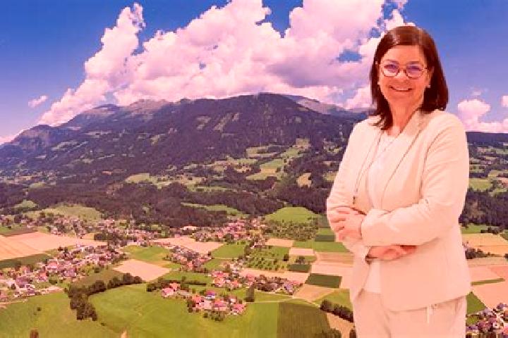 Isabella, 31 — Escort in Lendorf, Austria
