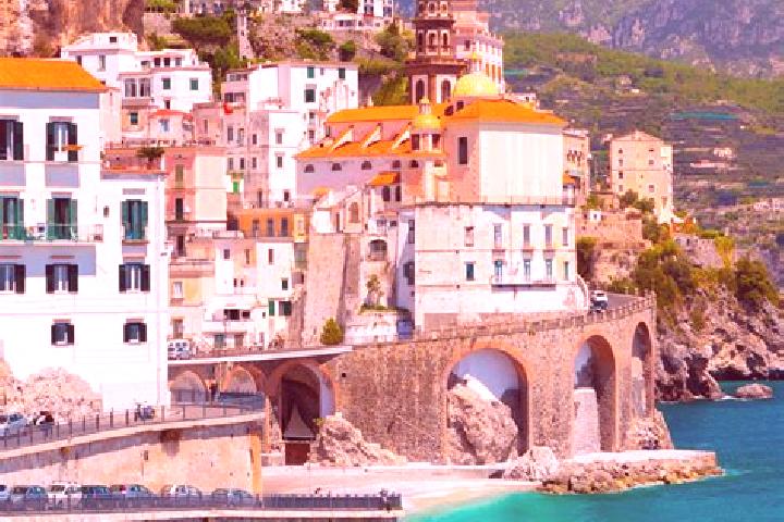 Isabella, 31 — Escort in Venasca, Italy