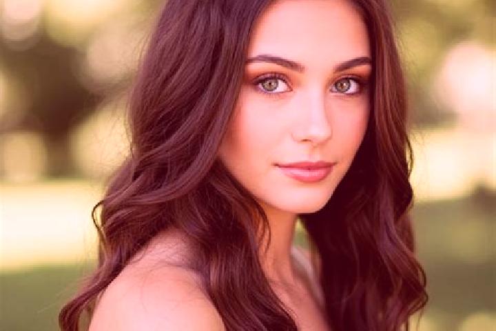 Isabella, 32, a black hazel-eyed mixed companion based in Kumakura. Offering Roleplay, Massage, CIM. Available for incall and outcall, overnight bookings ava...