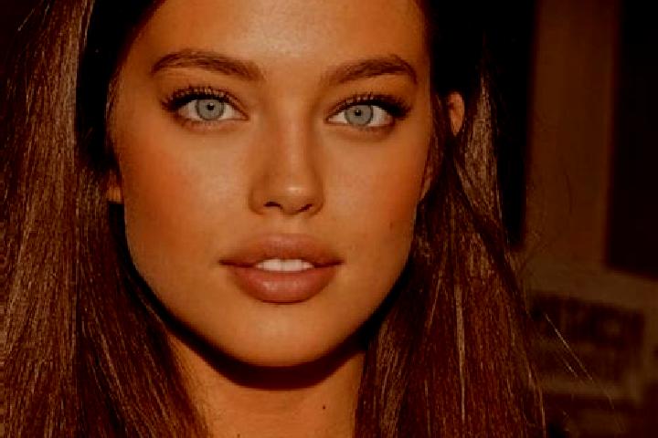 Isabella, 32, a chestnut grey-eyed caucasian companion based in Adioblessou. Offering GFE, Duos, Girlfriend Experience. Available for incall and outcall, ove...