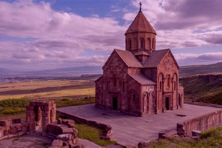 Isabella, 32 — Escort in Odzun, Armenia