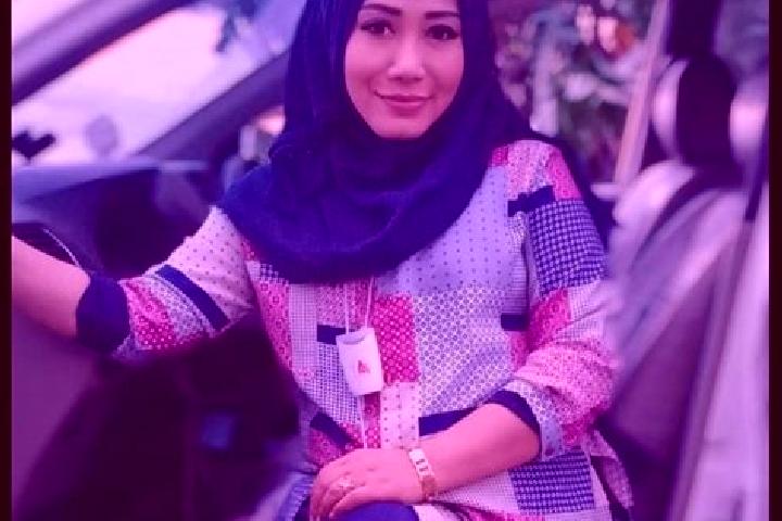 Isabella, 32 — Escort in Rappang, Indonesia