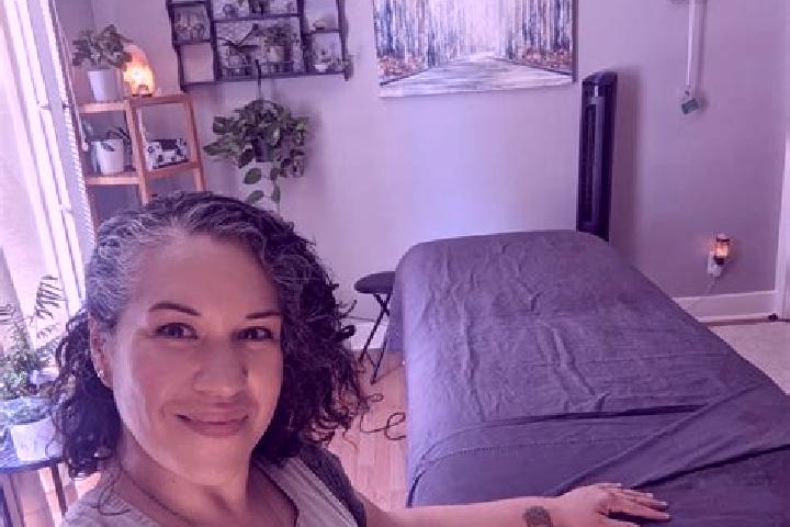 Isabella, 33, a black grey-eyed ebony companion based in Beverare. Offering Tantra, Massage, Striptease. Available for incall and outcall, overnight bookings...