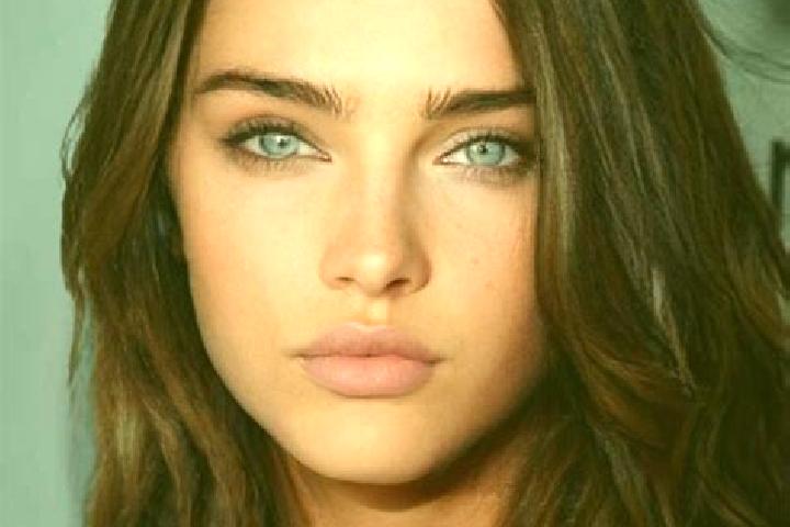 Isabella, 33, a brunette grey-eyed caribbean companion based in Ruda. Offering Domination, Overnight, CIM. Available for incall and outcall, day and evening ...