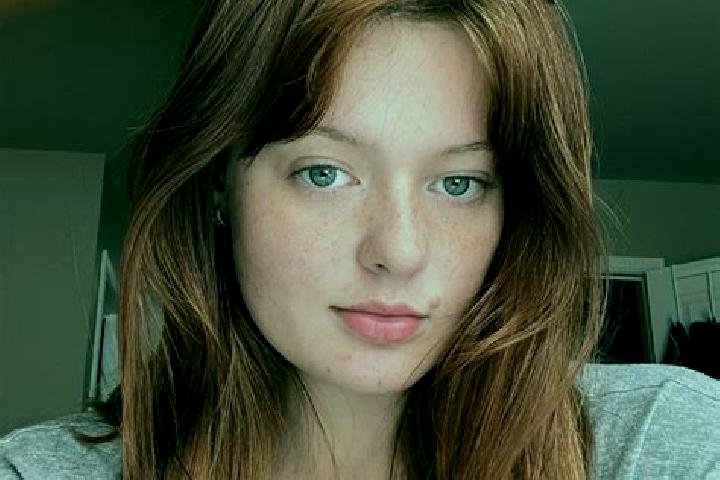 Isabella, 33, a red grey-eyed european companion based in Desantne. Offering Domination, OWO, Deep French Kissing. Available for incall and outcall, day and ...