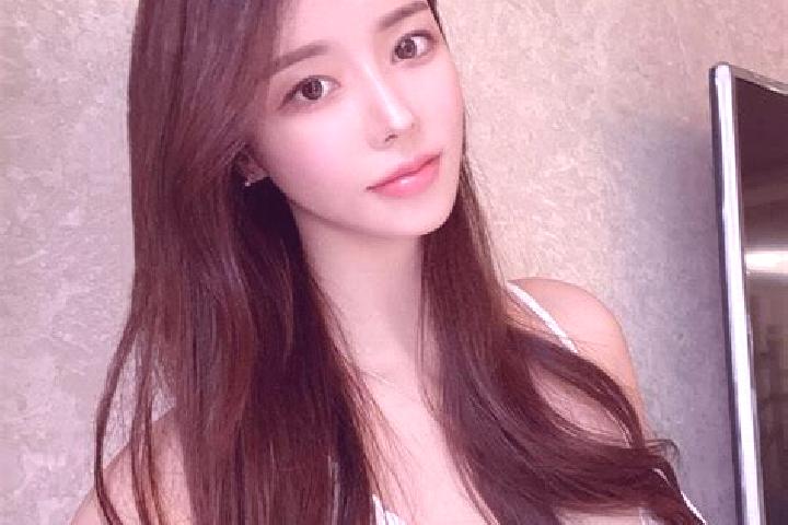 Isabella, 33 — Escort in Nanshenzao, China