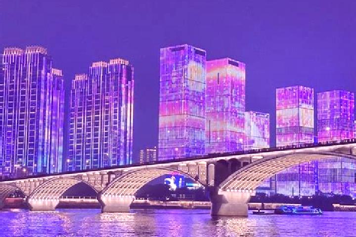 Isabella, 33 — Escort in Yidu, China