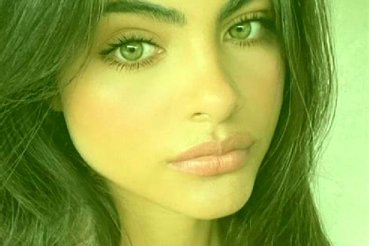 Isabella, 34, a brunette green-eyed caucasian companion based in New England. Offering Erotic Massage, GFE, Fetish, CIM. Available for incall and outcall, da...