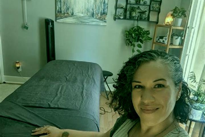 Isabella, 34, a dark blonde amber-eyed ebony companion based in Stavelot. Offering Couples, Massage, Erotic Massage. Available for incall and outcall, overni...