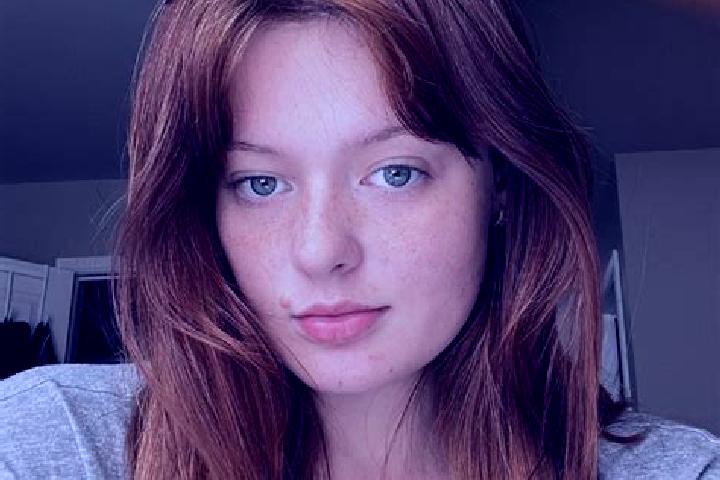 Isabella, 34, a red hazel-eyed slavic companion based in Almirante Tamandare do Sul. Offering Couples, A-Level, Erotic Massage. Available for incall and outc...