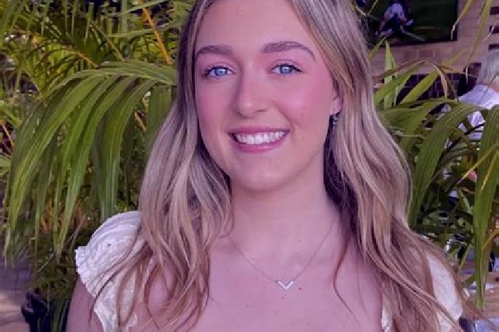 Isabella, 34 — Escort in Abbey, Australia