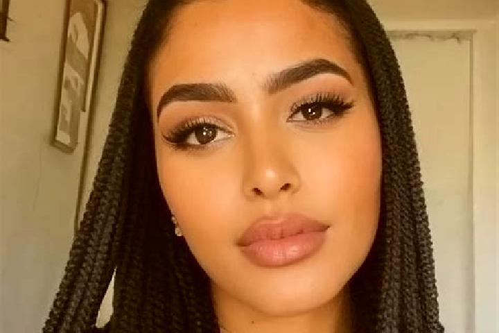 Isabella, 34 — Escort in Mohammadia, Algeria