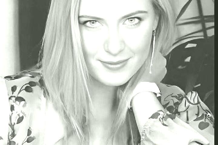 Isabella, 34 — Escort in Nyagan, Russia