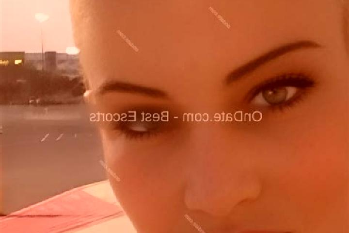 Isabella, 34 — Escort in Pustiana, Romania