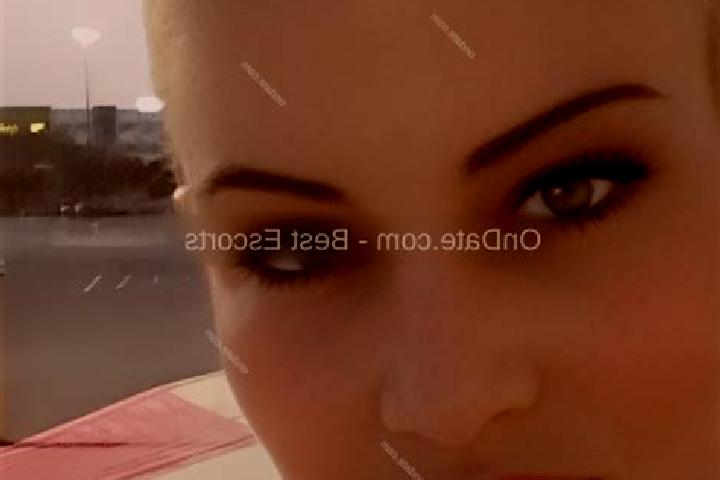 Isabella, 34 — Escort in Tasova, Turkey