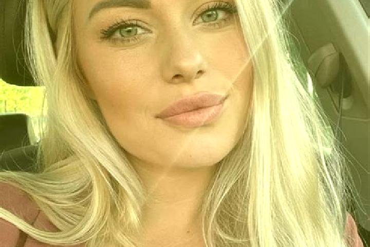 Isabella, 35, a blonde hazel-eyed mixed companion based in Shira. Offering BDSM, Girlfriend Experience, Fetish. Available for incall and outcall, day and eve...