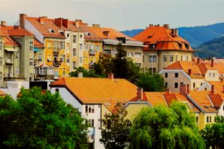 Isabella, 35 — Escort in Doklezovje, Slovenia