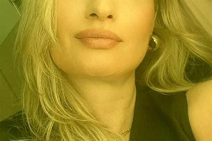 Isabella, 35 — Escort in Meru, France