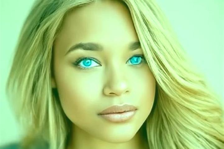 Isabella, 36, a blonde blue-eyed latina companion based in Daulatabad. Offering Erotic Massage, Fetish, A-Level, Prostate Massage, Massage. Available for inc...