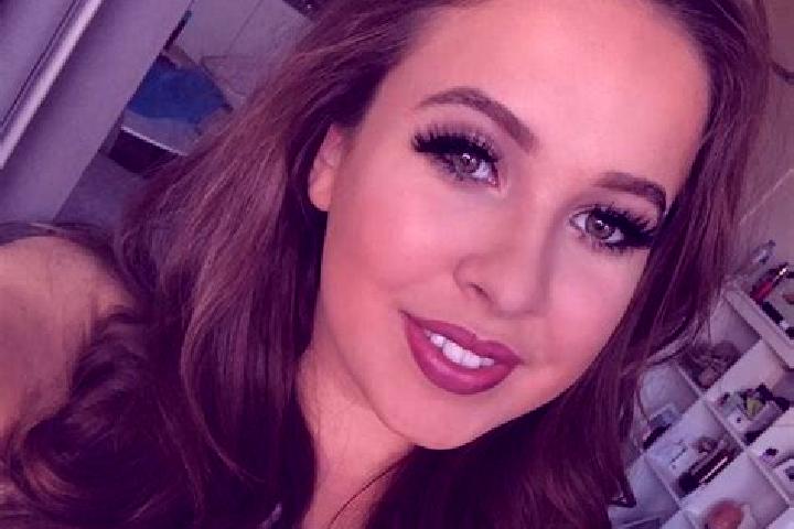 Isabella, 36, a blonde brown-eyed ebony companion based in Kleinmolsen. Offering Dinner Date, CIM, Overnight, 69, Domination. Available for incall and outcal...